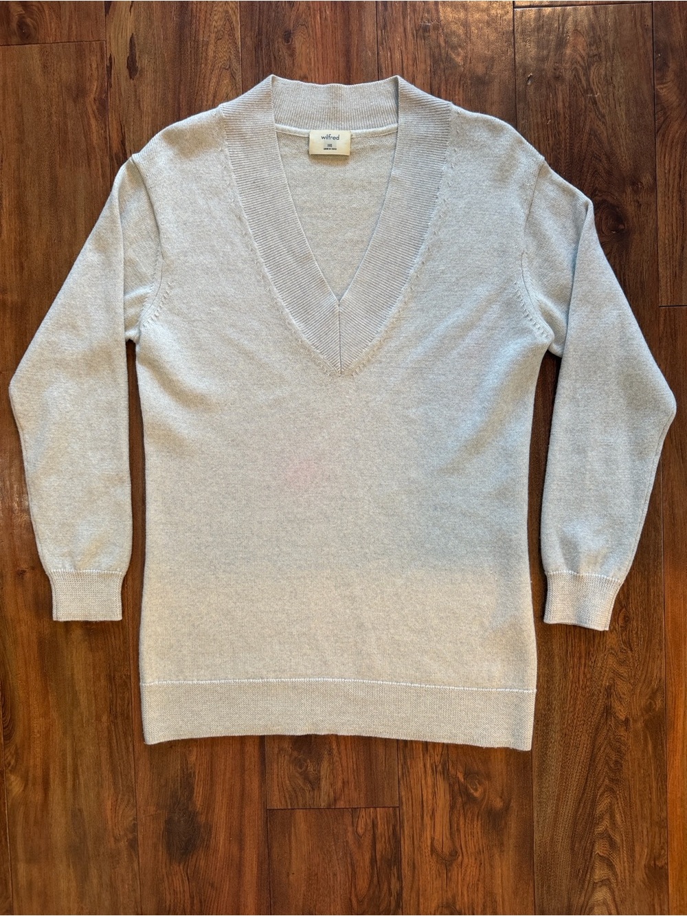 Aritzia Wilfred sweater